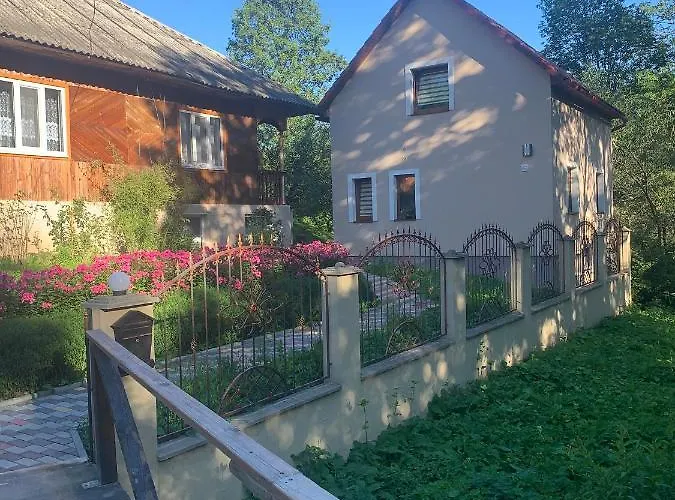 House Podobovets